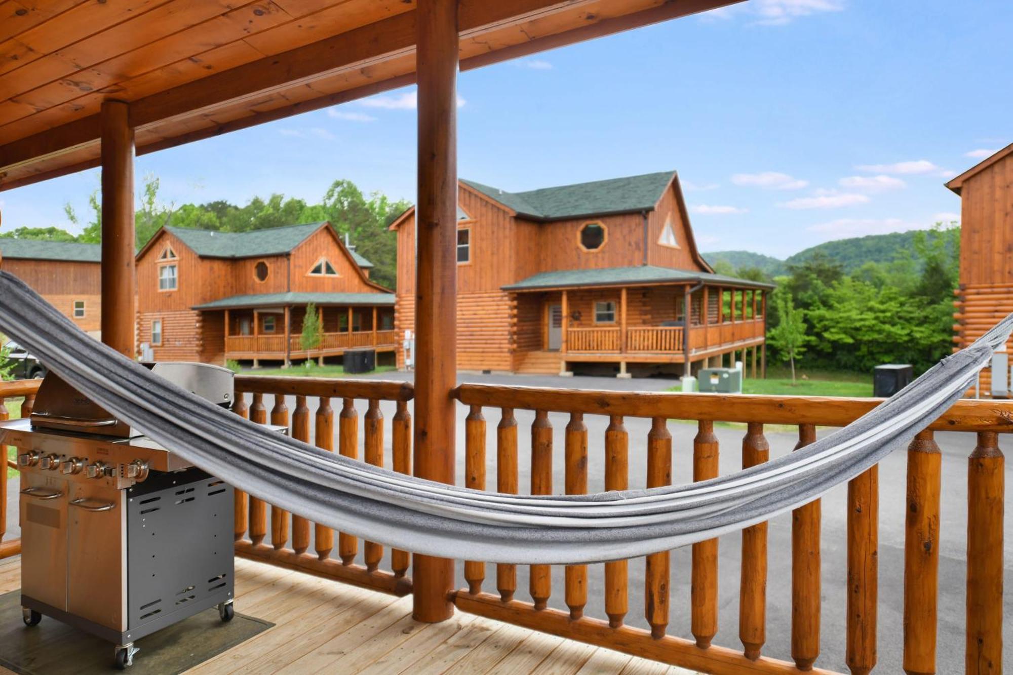 Walk To Parkway - Indoor Pool - Treehouse Loft Ps5 Villa Pigeon Forge Eksteriør billede